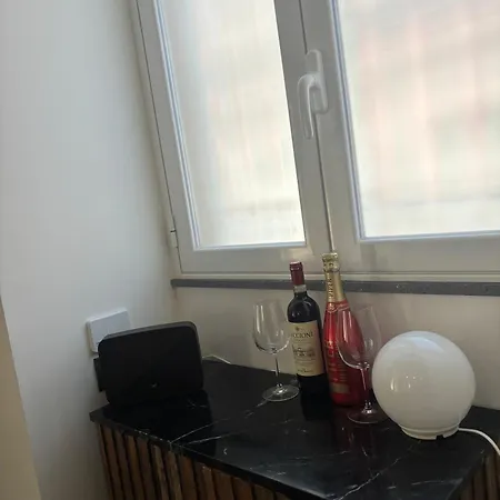 Cortiletto Pavone A Katania